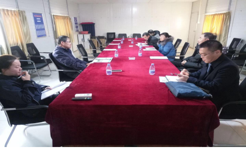 市統(tǒng)計(jì)局到項(xiàng)目部開展企業(yè)核查(圖1) 市統(tǒng)計(jì)局到項(xiàng)目部開展企業(yè)核查(圖1)